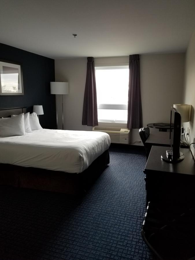 Super 8 By Wyndham Lachenaie/Terrebonne Kamer foto